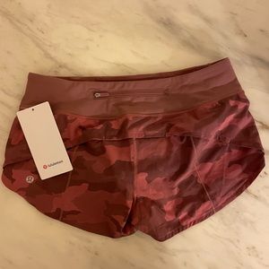 Lululemon  Speed Up low rise 2.5”